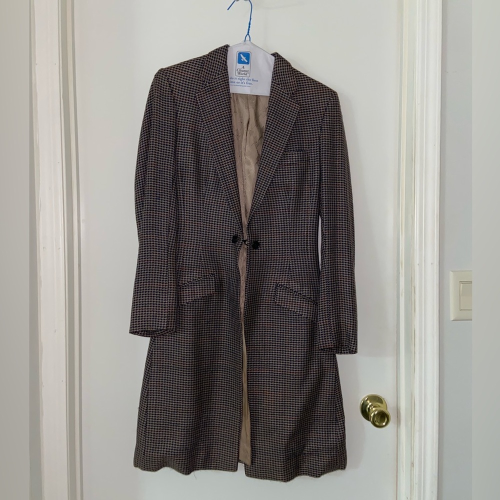 Saddleseat Coat